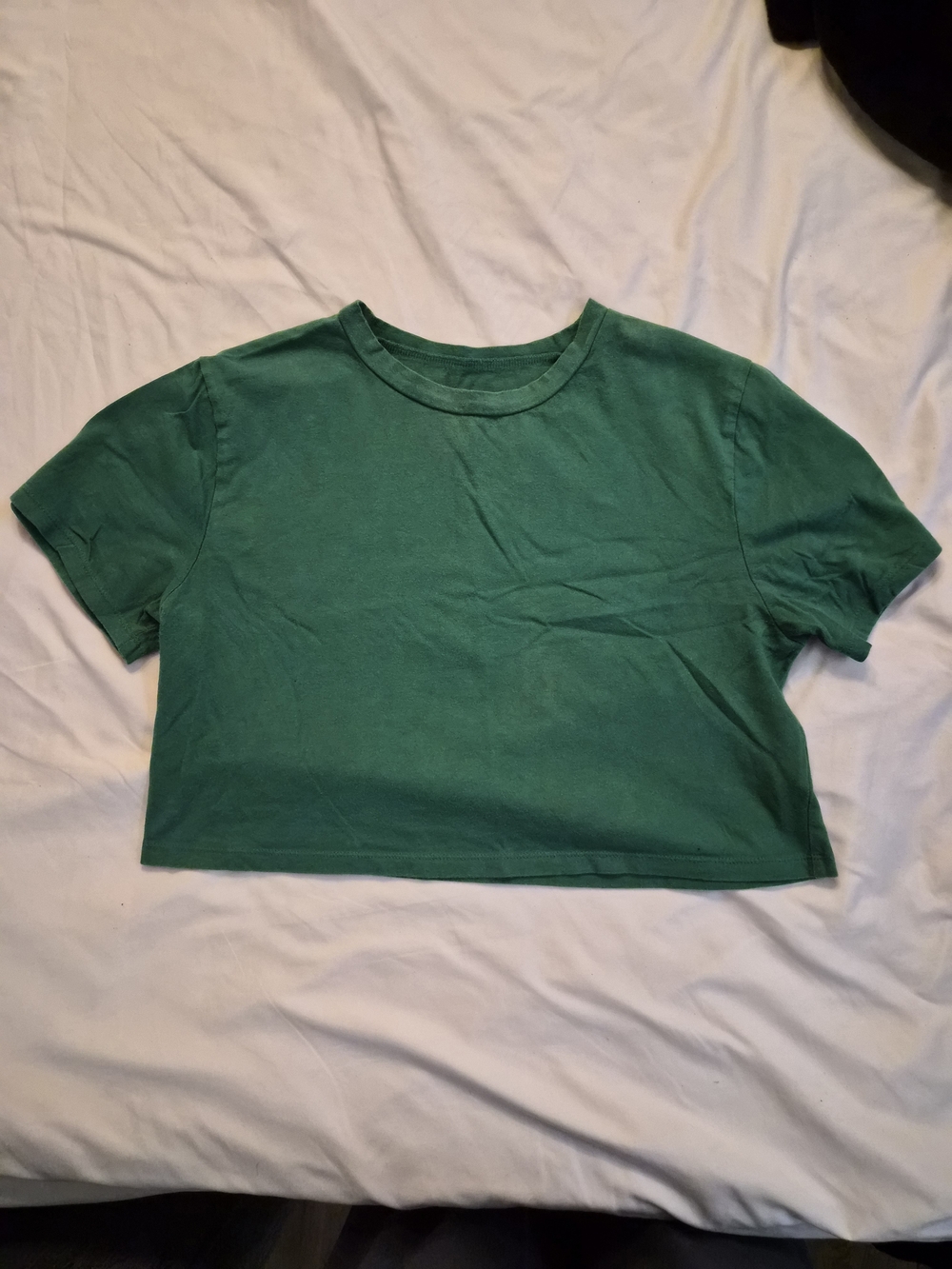 No Boundaries Green Cropped Tee